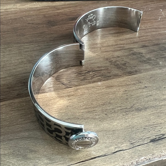 COACH signature C hinged bangle bracelet - Picture 3 of 4